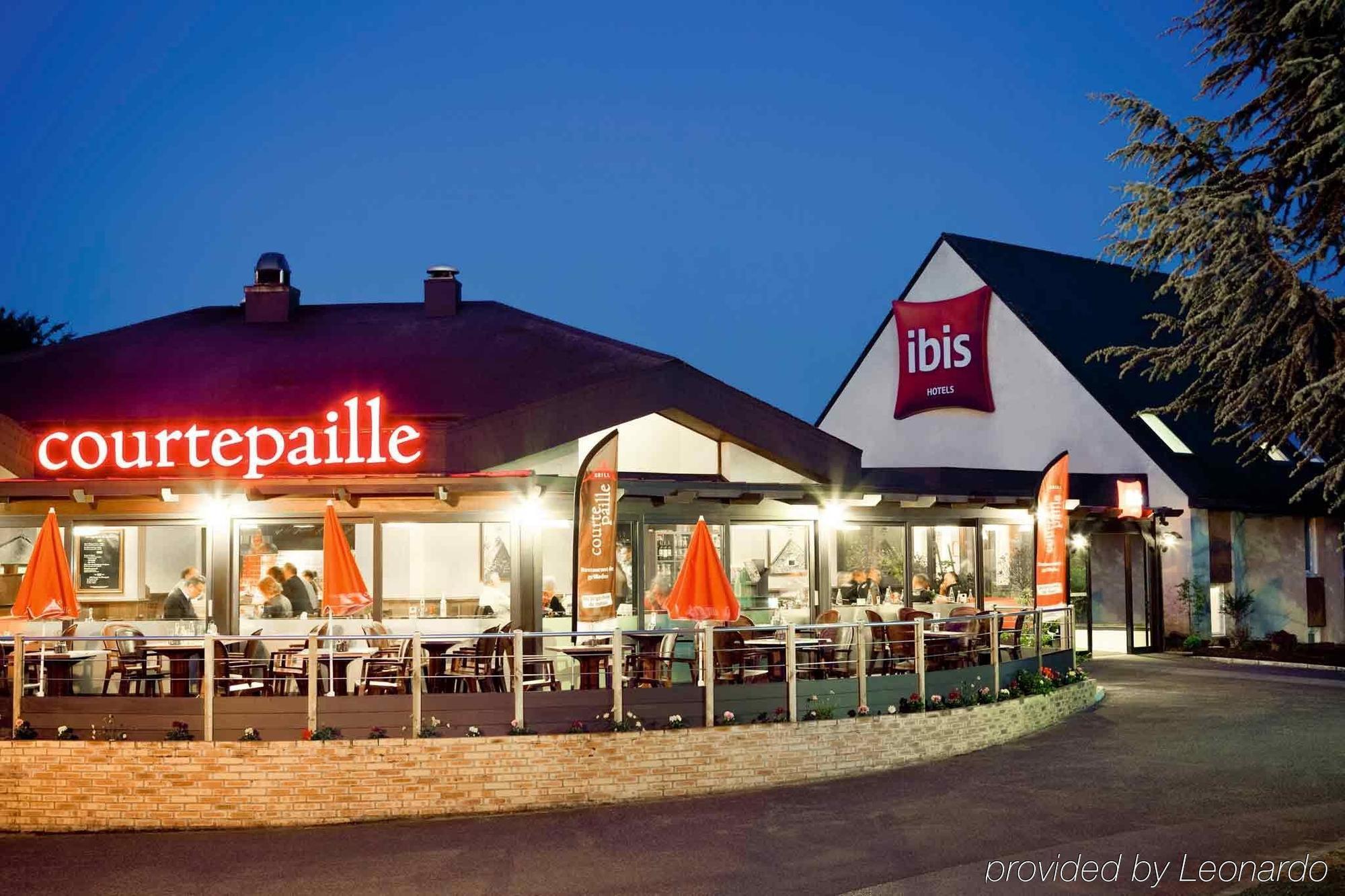 Ibis Senlis Hotel Senlis  Bagian luar foto